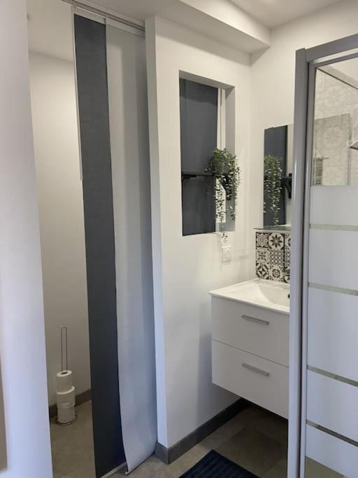Maisonnette Cosy A 10 Mn De Nantes 레제 외부 사진